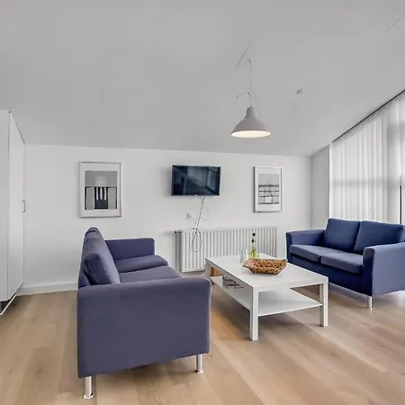 Lovely In With Kitchen Apartment